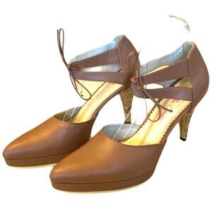 NEW Angela Arias Mocha Leather Heels with Floral Detail Size 40